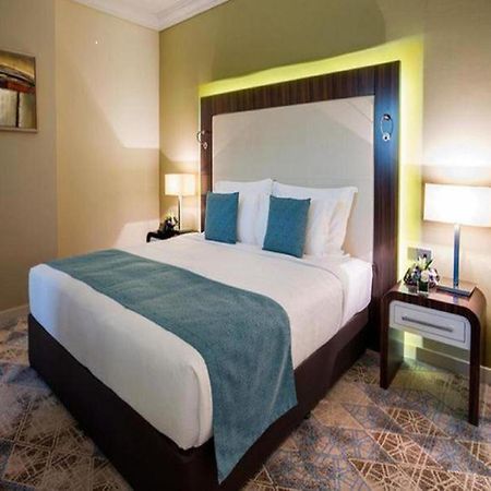 Hotel Linda Suites Near International Airport By La Casa ニューデリー エクステリア 写真