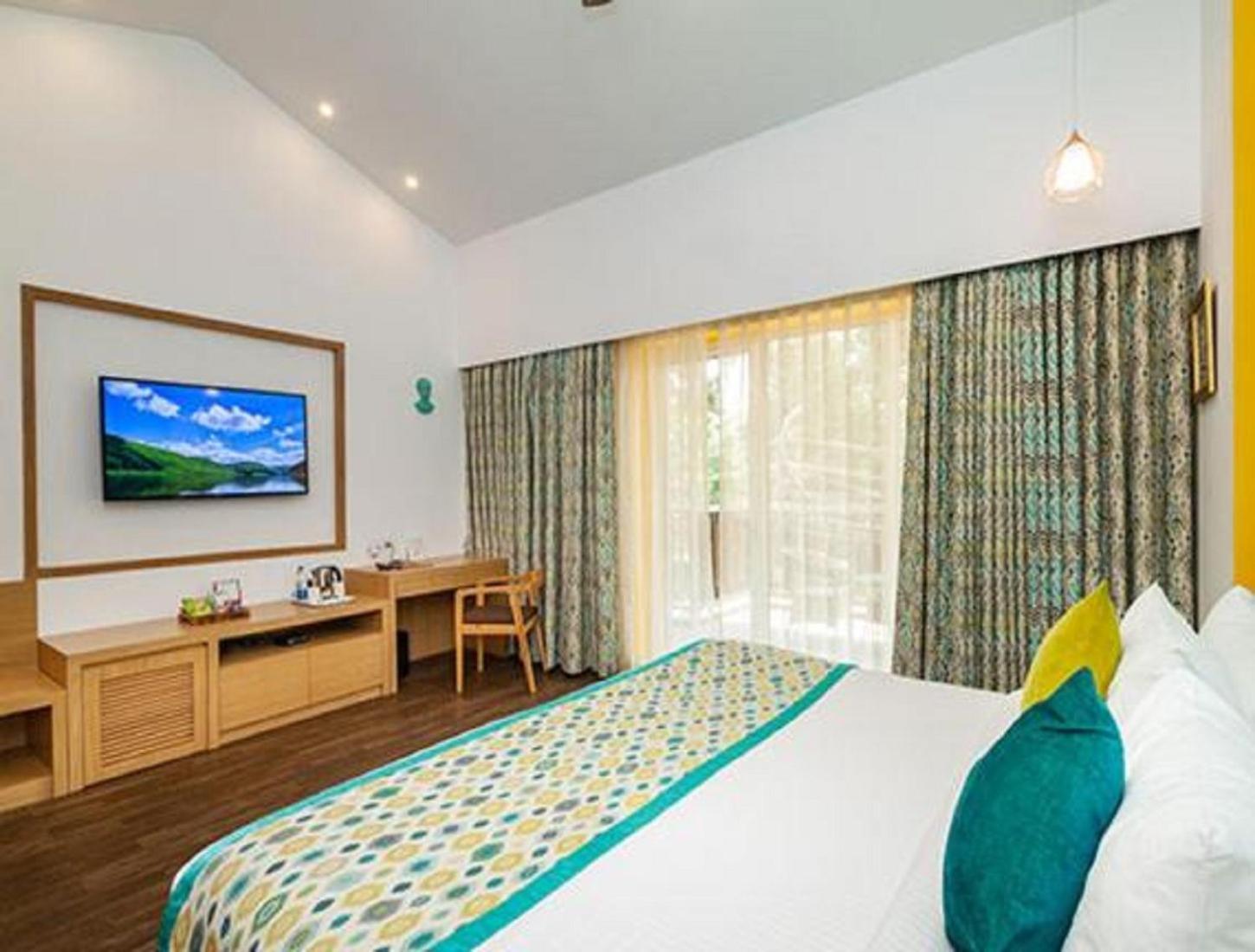 Hotel Linda Suites Near International Airport By La Casa ニューデリー エクステリア 写真