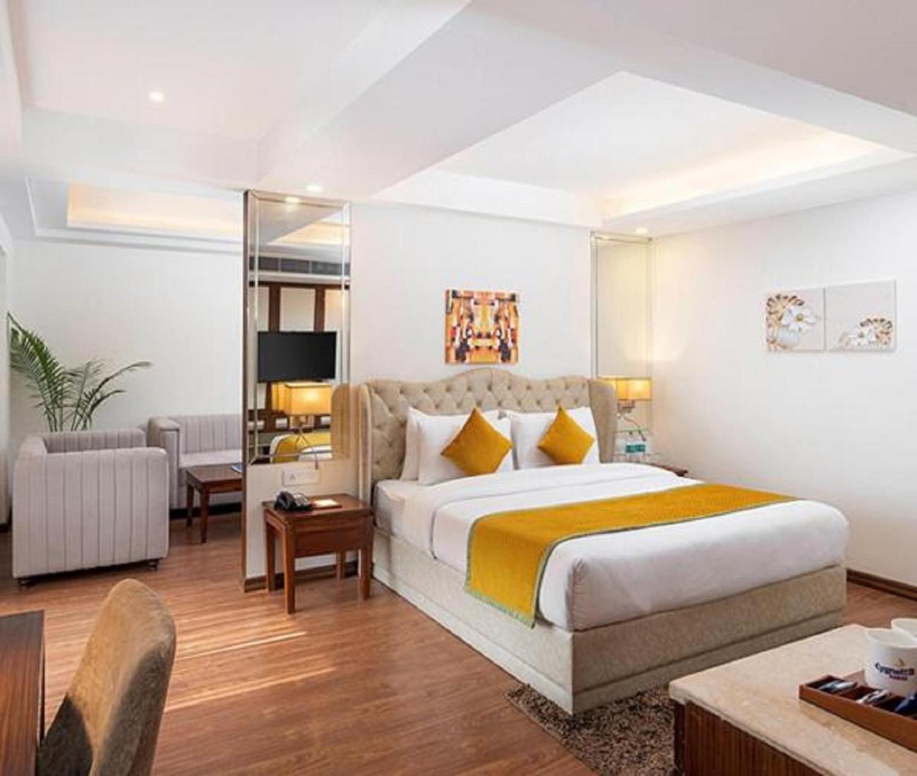 Hotel Linda Suites Near International Airport By La Casa ニューデリー エクステリア 写真